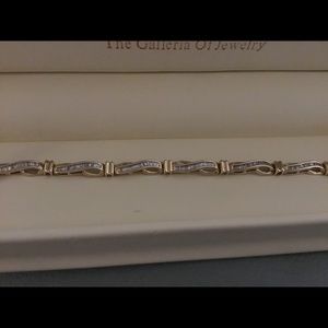 10K Y Gold Diamond Bracelet 7.5” Beautiful 10 Gram